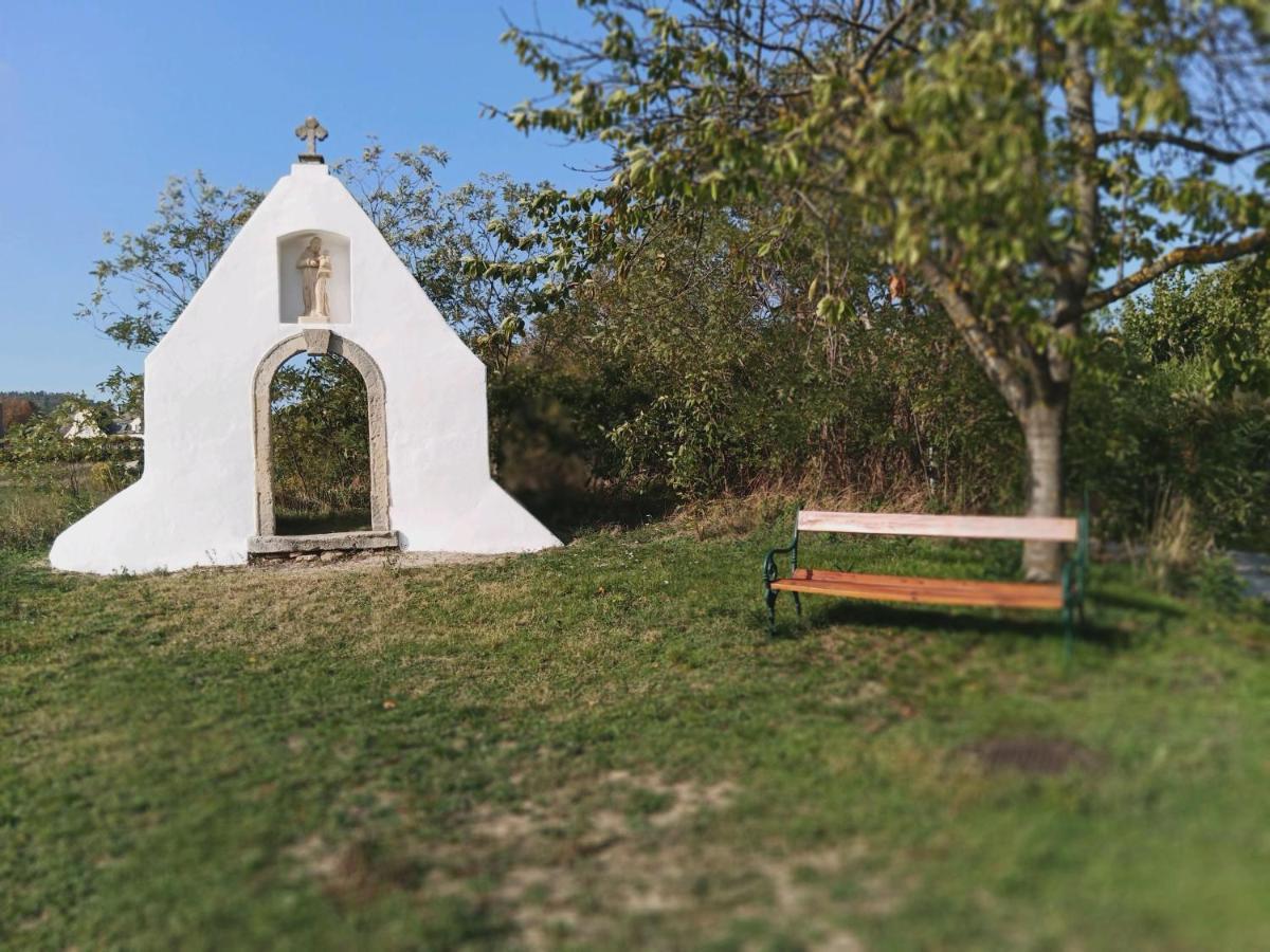 Ferienwohnung Zur Kirschblute Purbach am Neusiedlersee Buitenkant foto